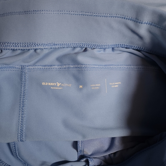 ๐ Old Navy 3" Inseam High-Waisted Powersoft Shorts - Picture 6 of 8